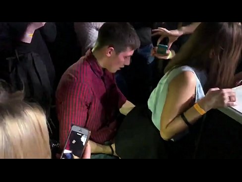 ❤️ ロシアのナイトクラブでリアルセックス。18歳のロシア人少女がナイトクラブで肛門と膣を犯される ❤❌ at us ❌| ☑|||| ❌| ☑| || ❌ | ❌ | ❌ | | ☑|||||||。
